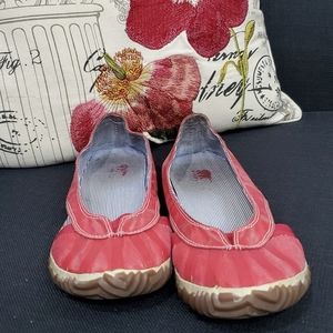 Size 9 Sorel Bathing Oxford Flats.